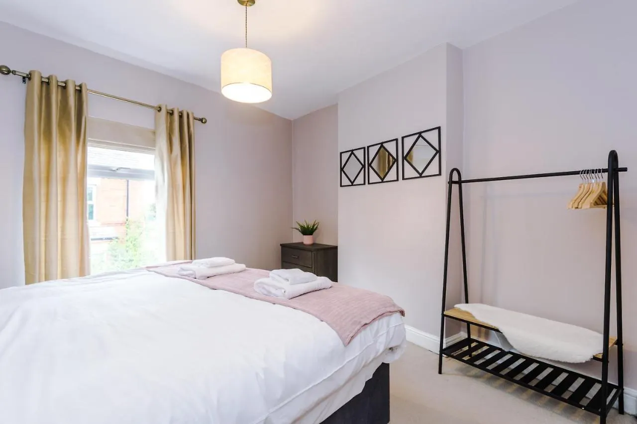 Churton House Chester Holiday home